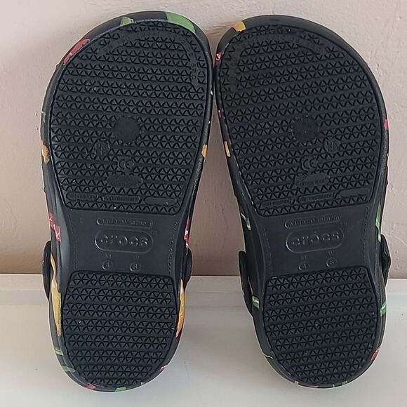 Crocs At Work Bistro Graphic Black Multi Colored Peppers Work Clogs Mules Size 6 - Picture 12 of 16